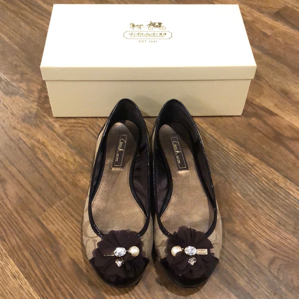 Coach Conney Shoes (Size 9M)